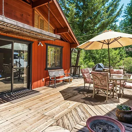 Pet Friendly The Hideout Yosemite Home